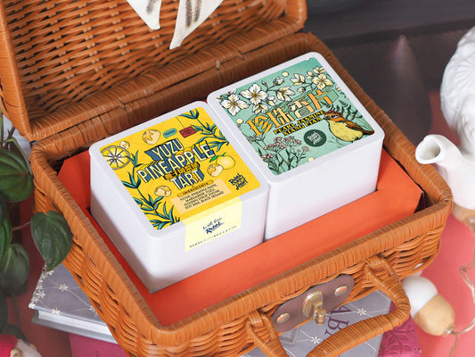 Christmas Gift Set: Yuzu Pineapple Tart + Pearl Jasmine Xiang Pian