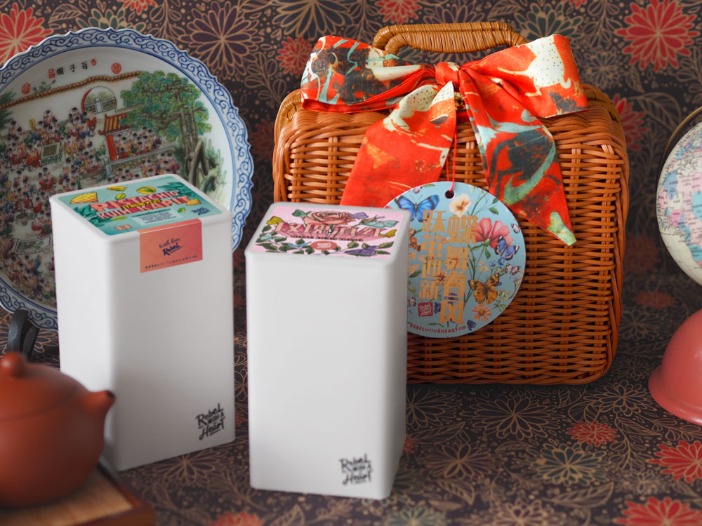 Standard Twin Set: Pistachio Kuih Kapit + Rose Dian Hong